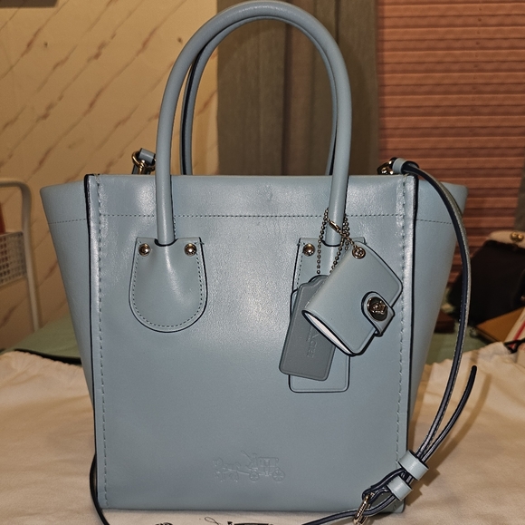 Coach Handbags - Coach Cashin 20